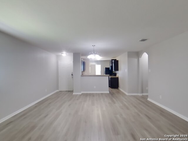 Image 4 of 21 For 6215 Baywood