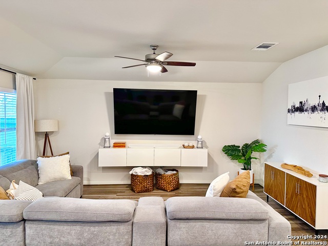 Image 14 of 30 For 10222 Azealia