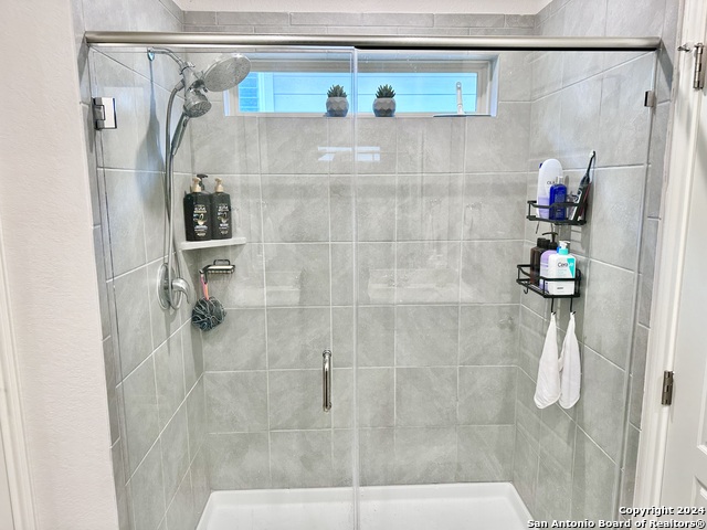 Image 21 of 30 For 10222 Azealia