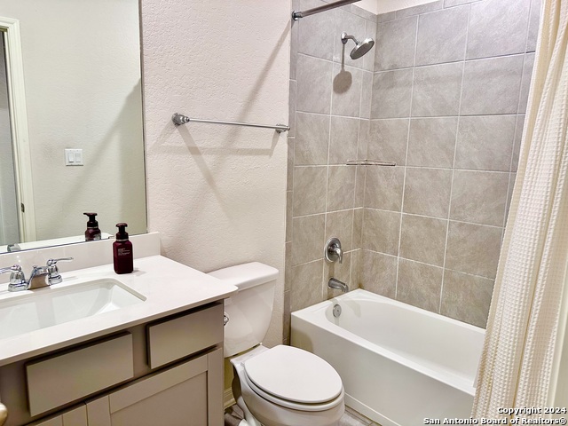 Image 26 of 30 For 10222 Azealia