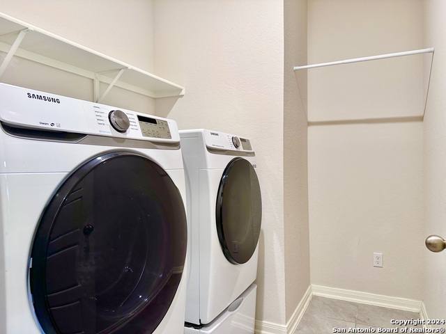 Image 28 of 30 For 10222 Azealia