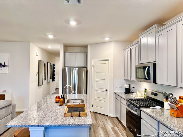 Image 6 of 30 For 10222 Azealia