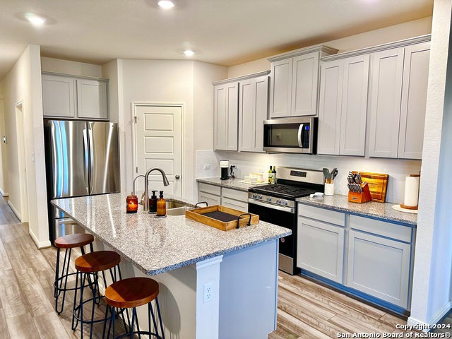 Image 9 of 30 For 10222 Azealia