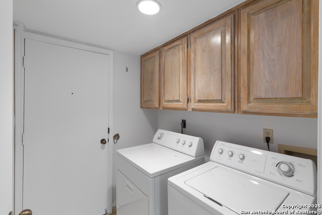 Image 6 of 16 For 17226 Old Lyme  1802