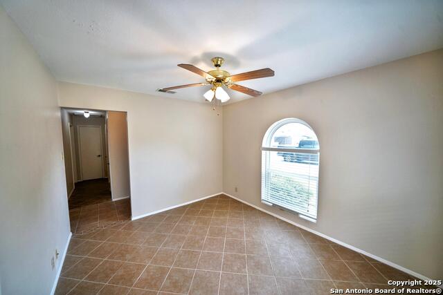 Image 15 of 37 For 608 Fern Meadow