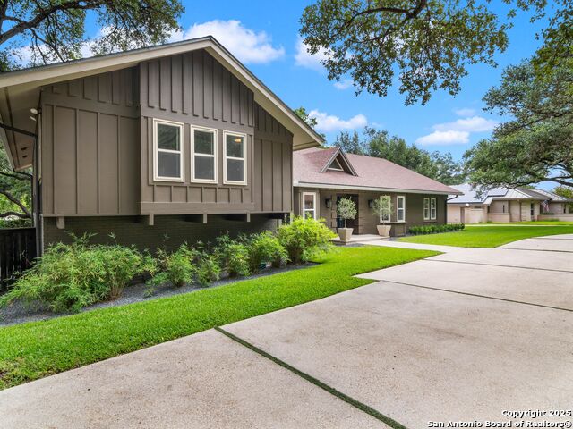 Details for 121 Laburnum Dr, San Antonio, TX 78209