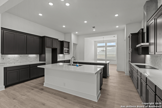 Image 15 of 22 For 517 Corwin Springs