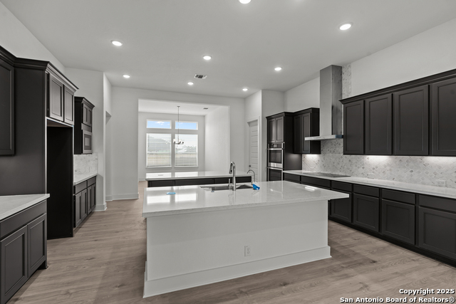 Image 16 of 22 For 517 Corwin Springs