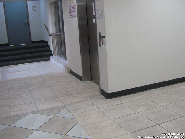 Image 23 of 28 For 4119 Medical Dr  D101