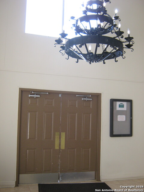 Image 5 of 28 For 4119 Medical Dr  D101
