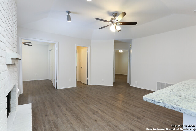 Image 6 of 17 For 6334 Candleview
