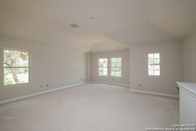 Image 6 of 31 For 22225 Jordans Place