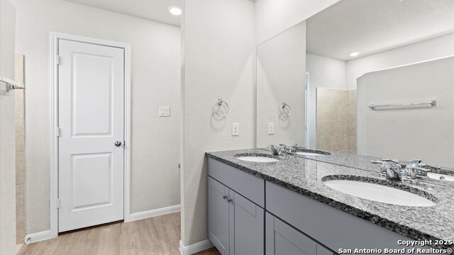 Image 12 of 24 For 6138 Ballast