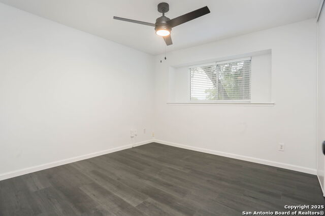 Image 17 of 34 For 14139 Cradlewood
