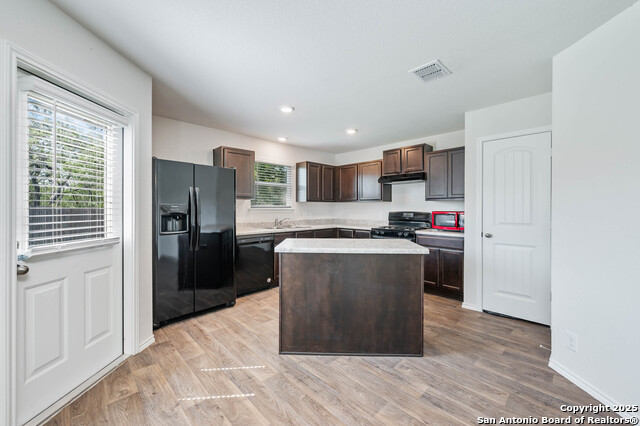 Image 12 of 30 For 5502 Rosillo Hill