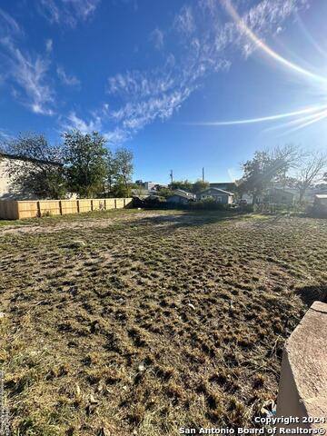 Image 3 of 4 For 236 Cassiano