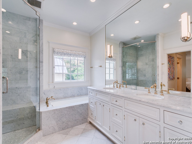 Listing photo id 17 for 204 Parklane