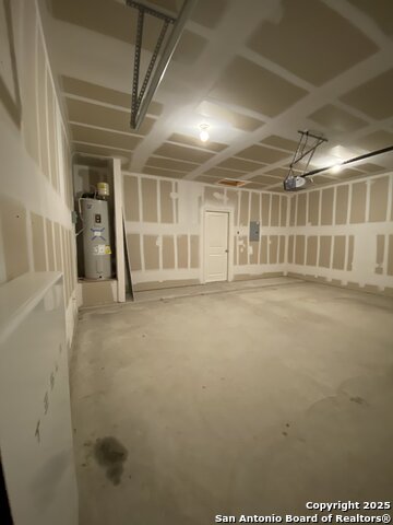 Listing photo id 19 for 5407 Malakoff
