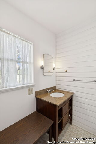 Image 15 of 38 For 1078 Fm 480