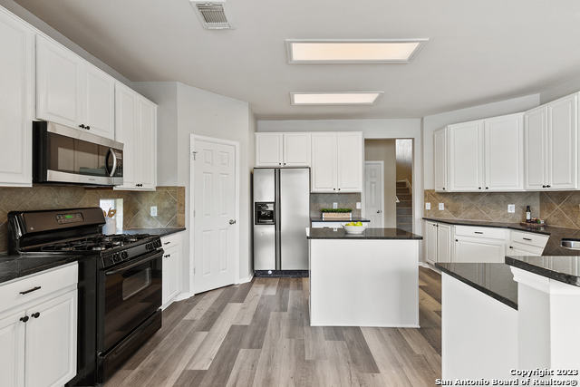 Image 30 of 36 For 13140 Mystic Saddle