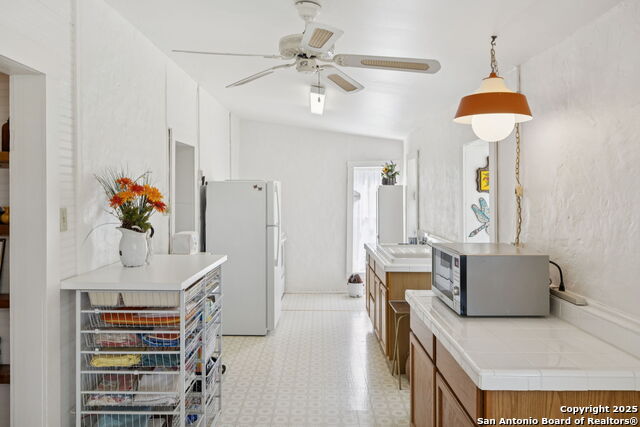 Image 10 of 38 For 1078 Fm 480