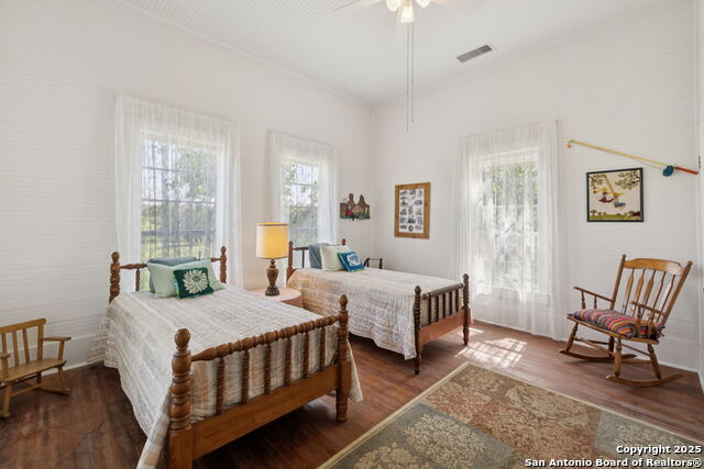 Image 23 of 38 For 1078 Fm 480