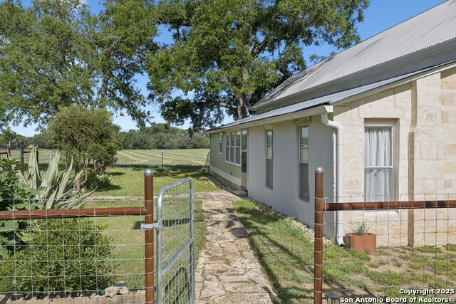 Image 5 of 38 For 1078 Fm 480