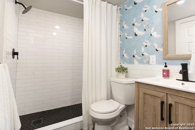 Image 25 of 26 For 255 Carle  