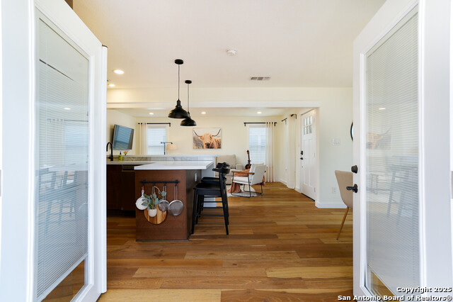 Image 3 of 26 For 255 Carle  