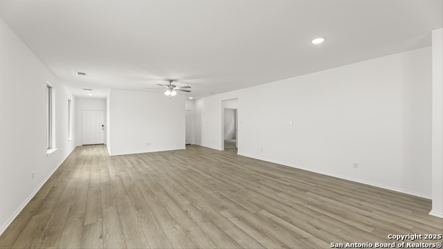 Image 11 of 51 For 5723 Marble Falls