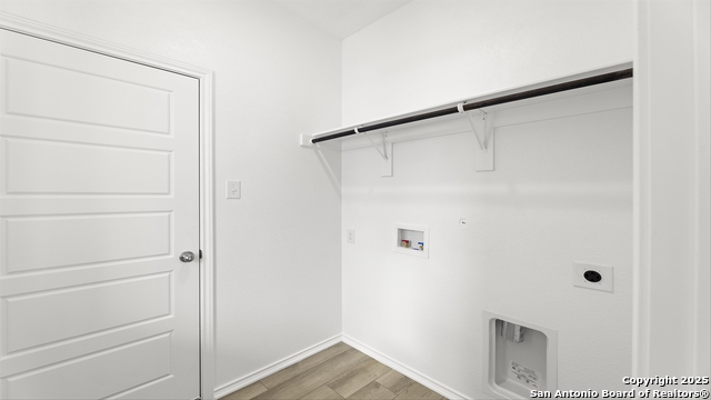 Image 23 of 51 For 5723 Marble Falls