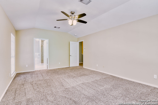 Listing photo id 20 for 22503 Madison Park