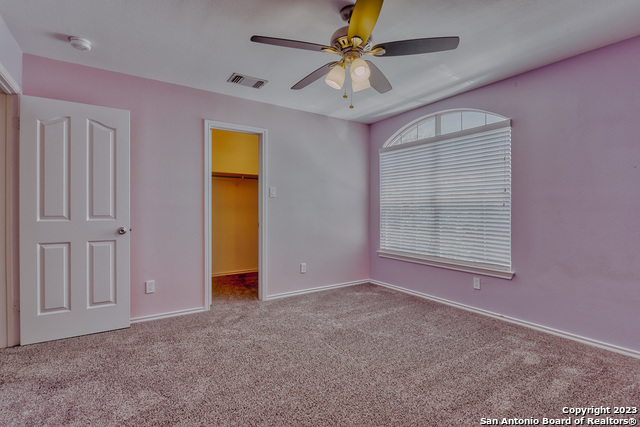 Listing photo id 24 for 22503 Madison Park