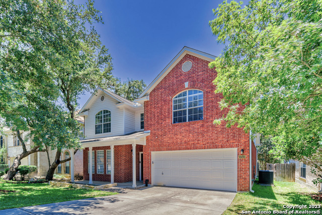 Listing photo id 1 for 22503 Madison Park