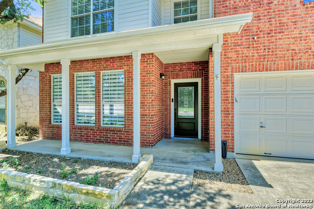 Listing photo id 2 for 22503 Madison Park
