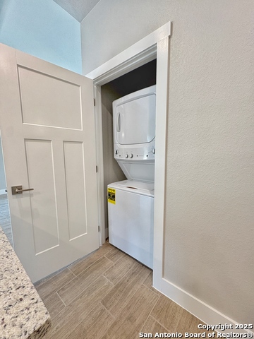 Image 8 of 9 For 7206 Highway 16 1