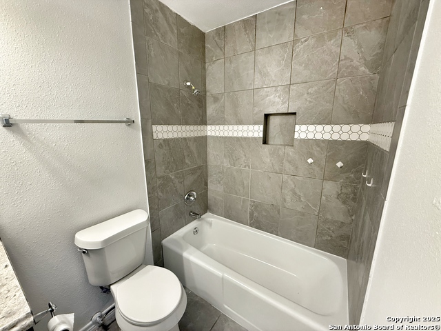 Image 18 of 25 For 912 Spring Hill Dr
