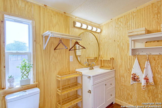 Image 18 of 46 For 18883 Lagloria