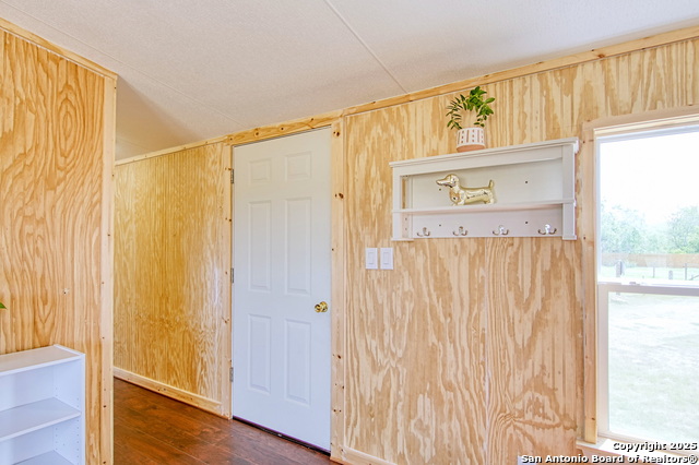 Image 7 of 46 For 18883 Lagloria