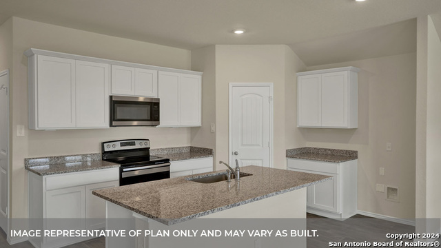 Image 11 of 30 For 1042 Argonne Forest