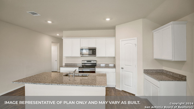 Image 12 of 30 For 1042 Argonne Forest