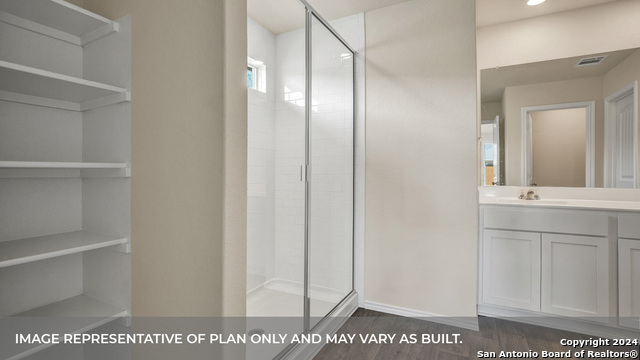 Image 21 of 30 For 1042 Argonne Forest