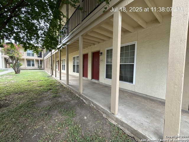 Image 3 of 5 For 8702 Village  814