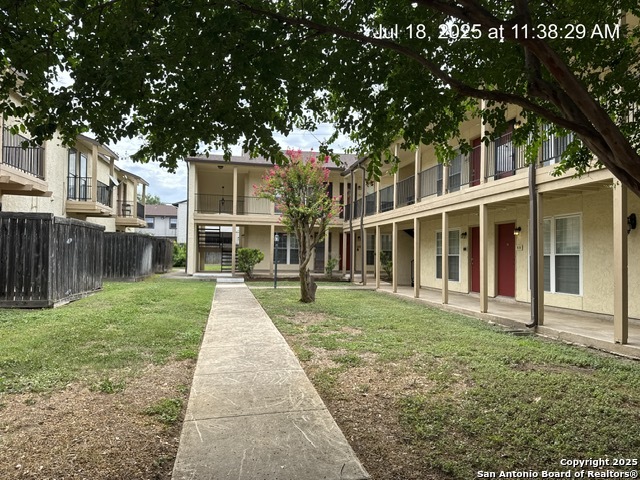 Image 4 of 5 For 8702 Village  814