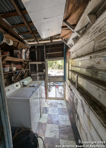 Image 9 of 10 For 134 Handley  