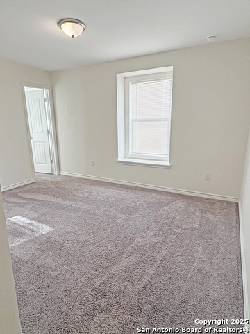 Image 31 of 37 For 3910 Sunfield Dr