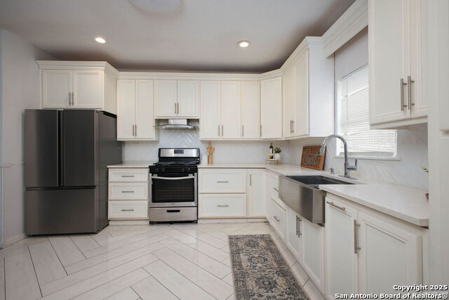 Image 7 of 27 For 2719 Houston St. W