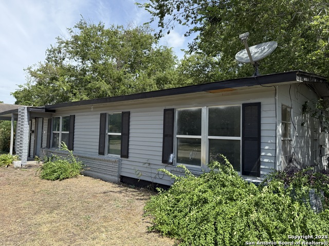 Image 15 of 21 For 4919 Bayhead
