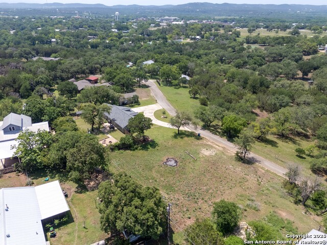 Details for 314 Cherokee Dr, Bandera, TX 78003