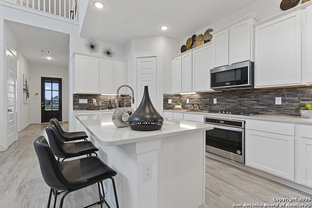 Listing photo id 6 for 11934 Vista Harbor